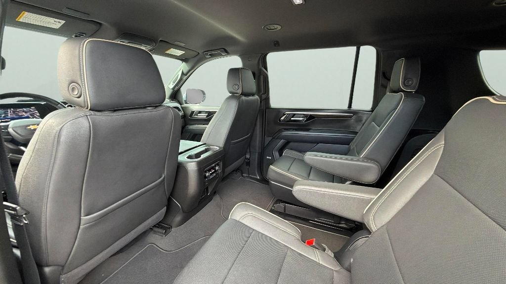 Certified Used 2025 Dark Ash Metallic Chevrolet Premier image 28