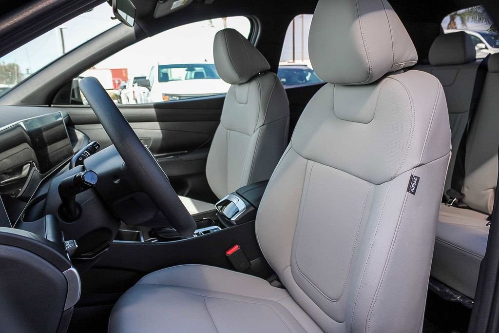 New 2026 Black Hyundai SEL image 18