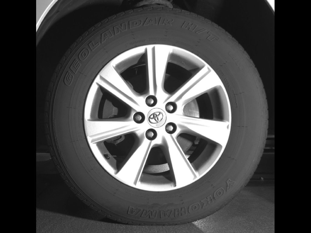 Used 2012 White Toyota Base image 10