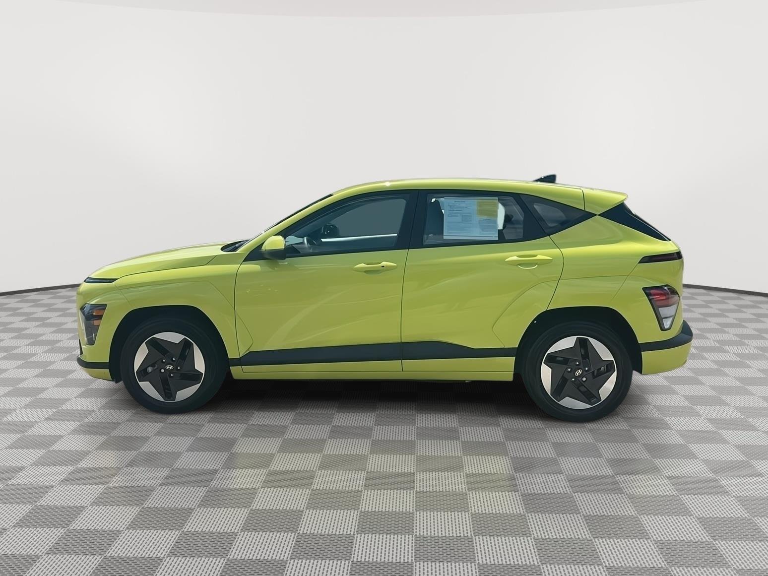 Used 2024 Mirage Green Hyundai SE image 8