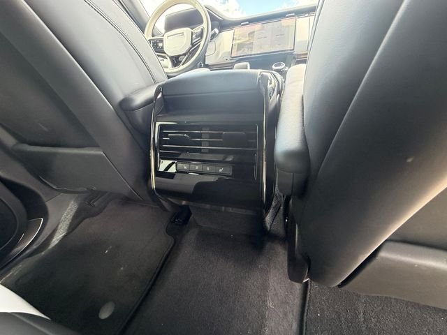 Certified Used 2023 Fuji White Land Rover SE Dynamic image 17