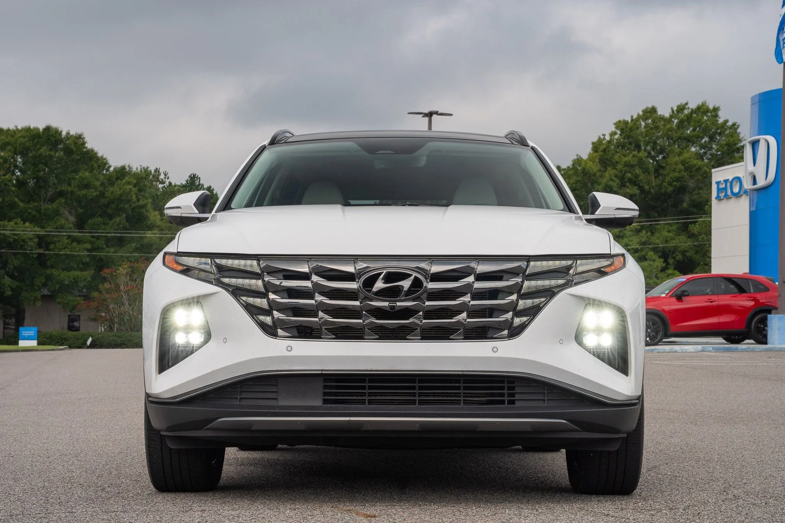 Used 2024 White Hyundai Limited image 1