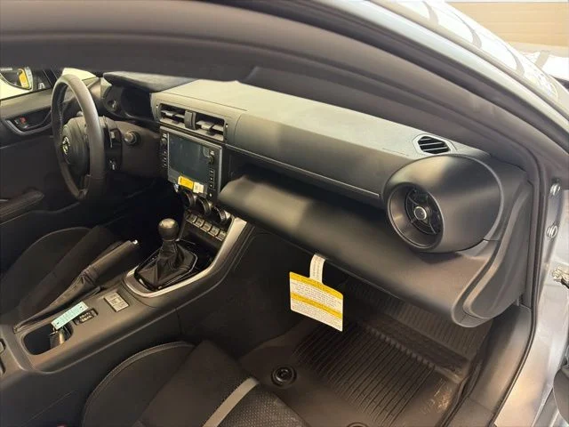 2026 Toyota GR86 Premium - Photo 17