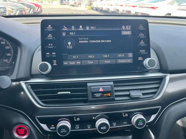 Used 2019  Honda Sport image 12