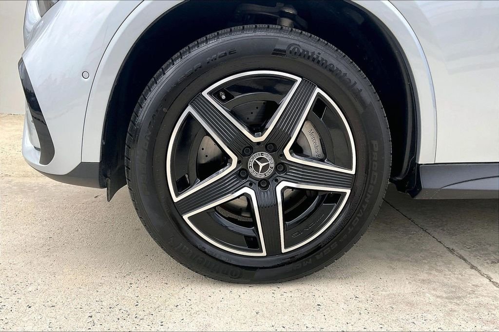 Certified Used 2026 Silver Mercedes-Benz GLC 350e image 7