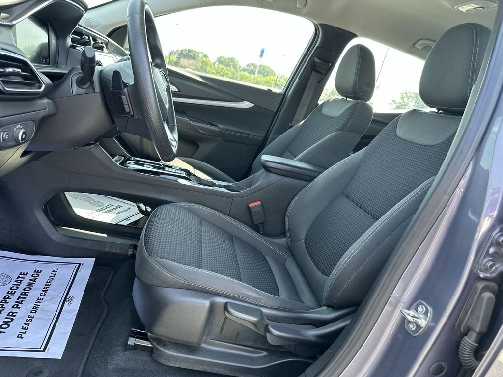 Used 2023 Gray Chevrolet LT image 17