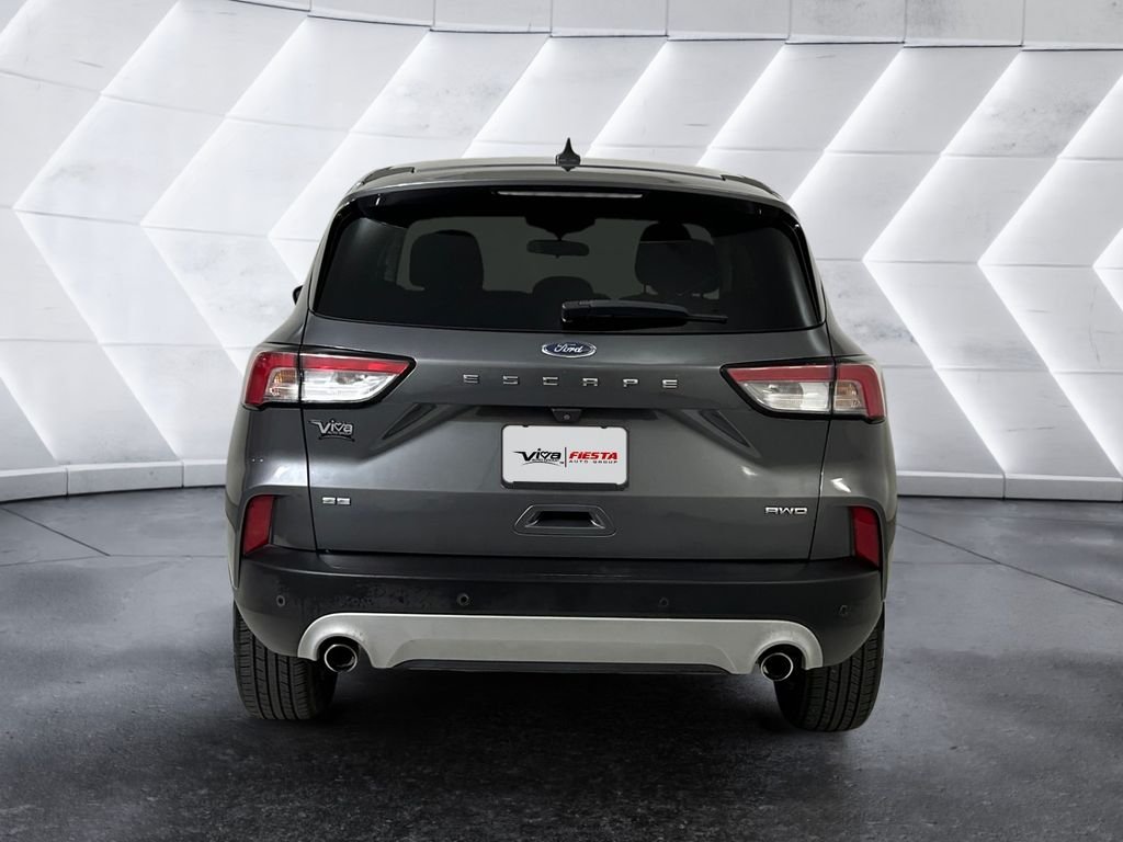 Used 2022 Gray Ford SE image 5