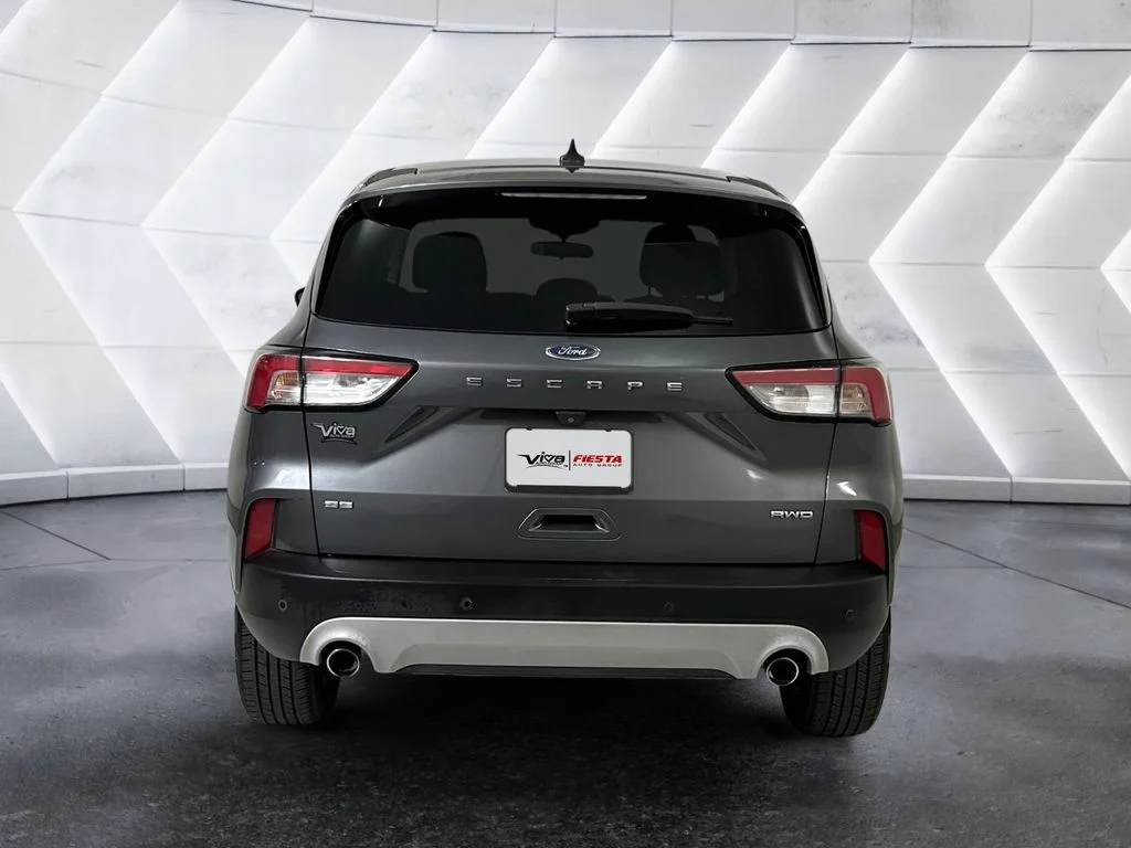 Used 2022 Gray Ford SE image 5