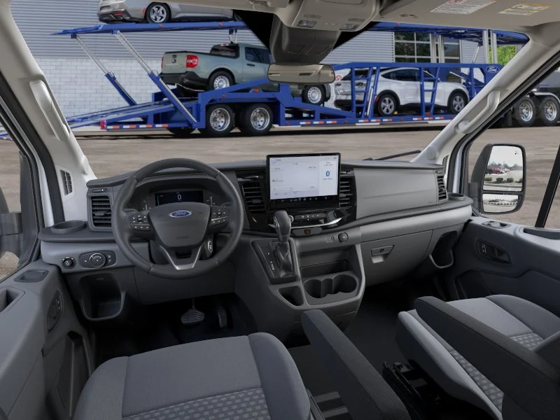 New 2026 Oxford White Ford XLT image 9