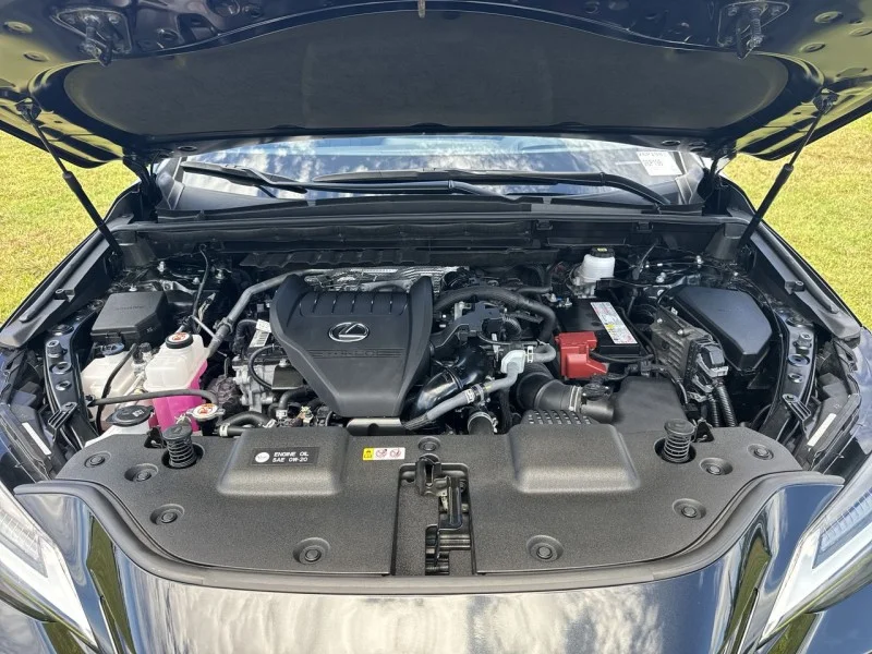 Used 2023 Obsidian Lexus NX 350 F SPORT Handling image 14