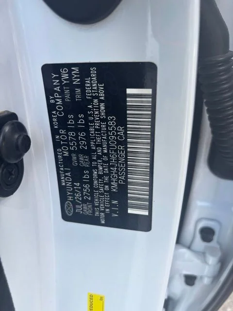 Used 2015 White Hyundai Ultimate image 14