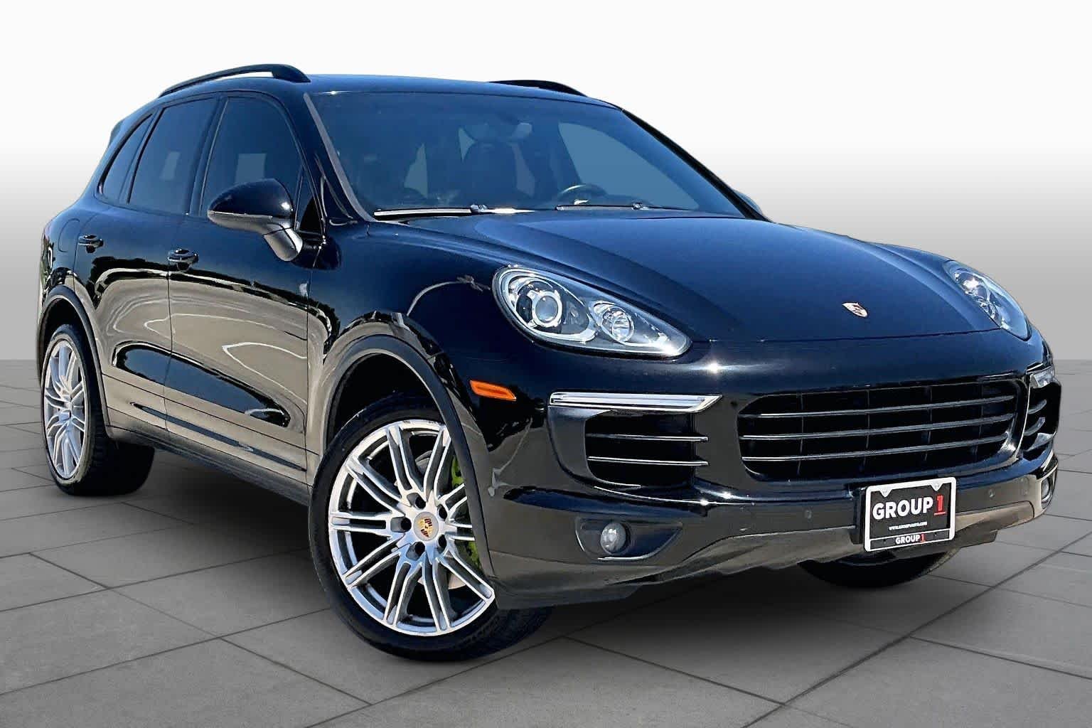 Used 2016 Black Porsche S E-Hybrid image 3