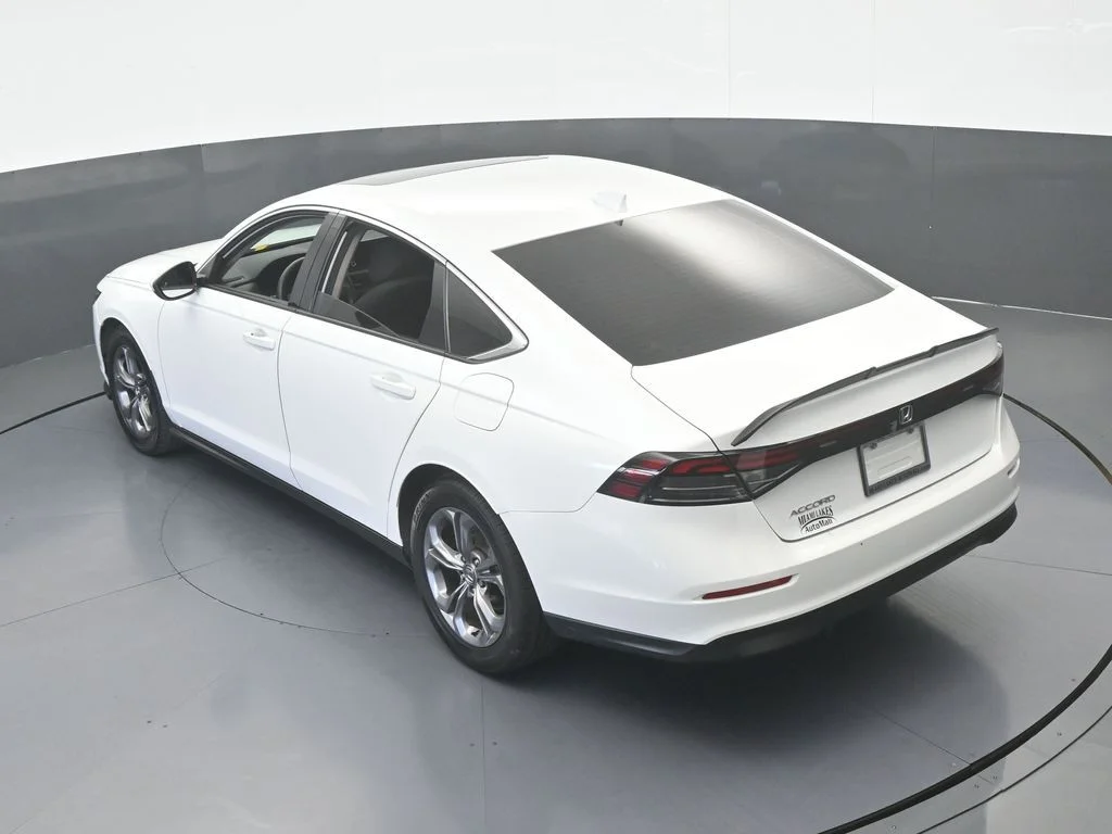 Used 2024 White Honda EX image 47