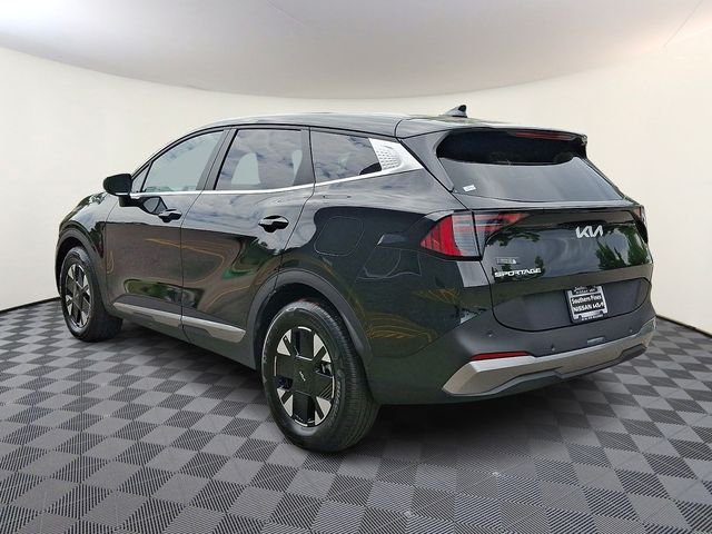 Used 2026 Black Kia LX image 4