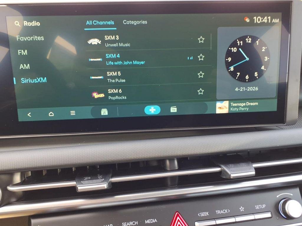 New 2026 Gray Hyundai SE FWD image 21
