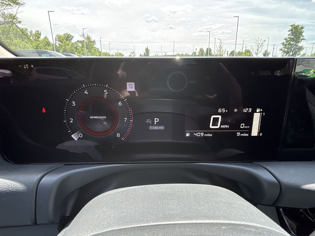New 2026 Gray Nissan S image 10