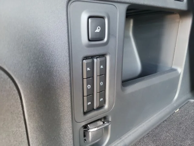New 2027 Gray Metallic Ford Tremor image 12