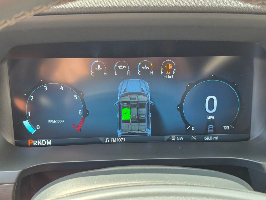 Used 2025 Black Ford XLT image 18