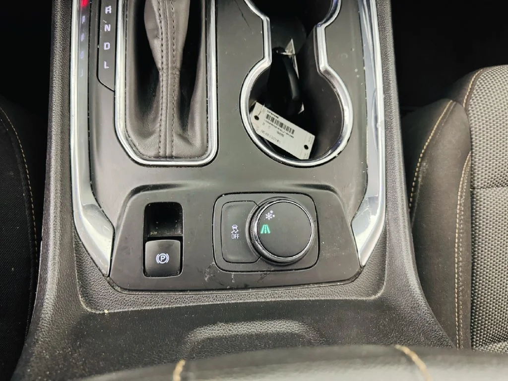 Used 2020 Black Chevrolet LT image 18