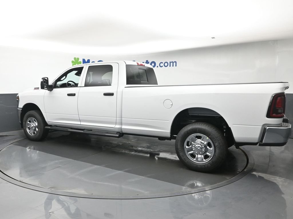 New 2026 Bright White Clear-Coat Exterior Paint RAM Tradesman image 25