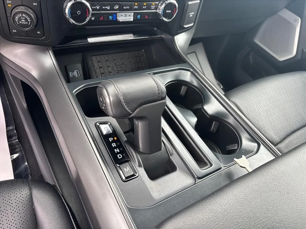 Used 2024 Black Ford Lariat image 37