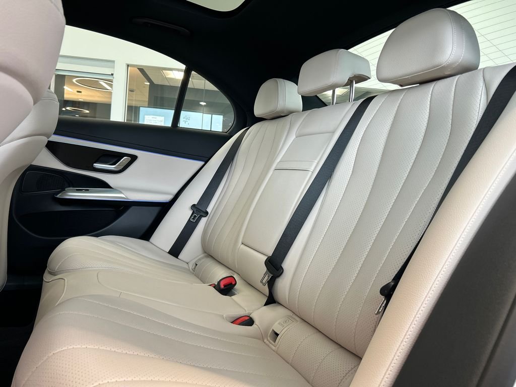 New 2027 Polar White Mercedes-Benz E 450 image 25