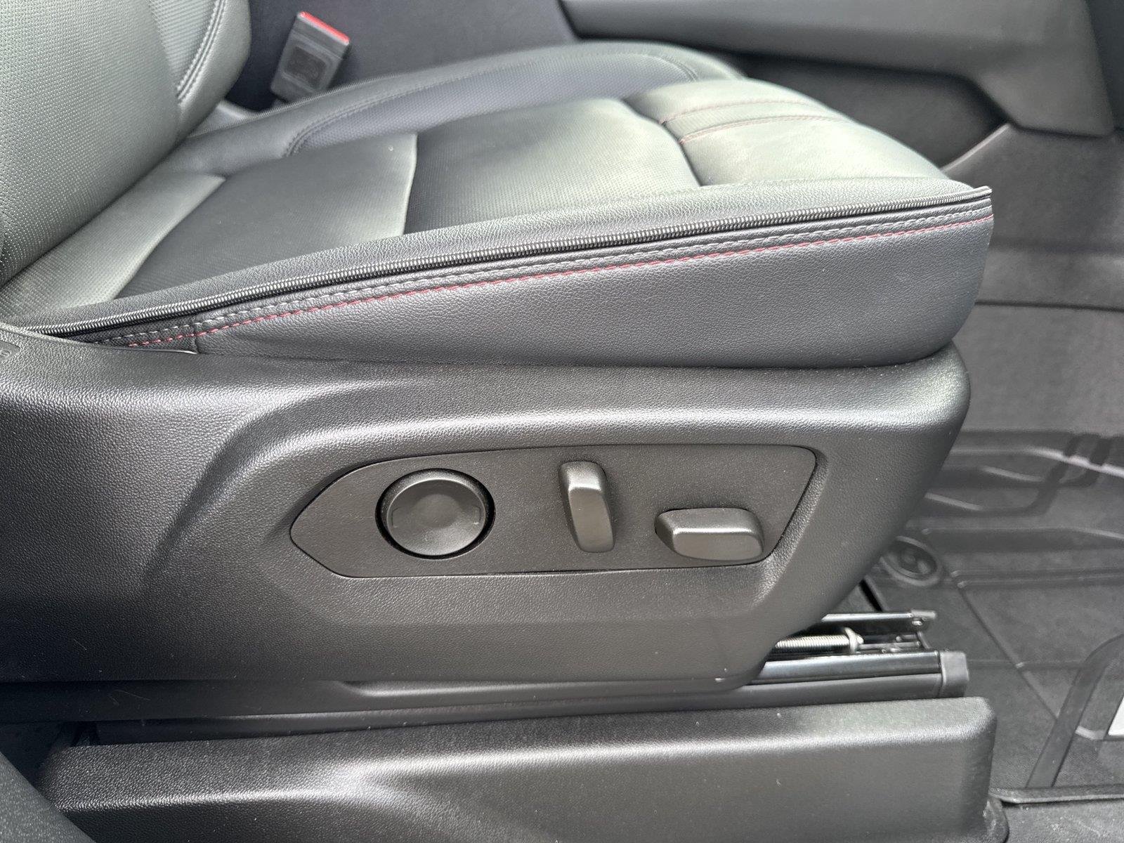 Used 2025 Sterling Gray Metallic Chevrolet RST image 39
