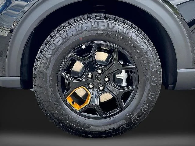 New 2026 Agate Black Metallic Ford Tremor® image 47
