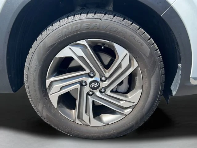 Used 2022 Gray Hyundai SEL image 10