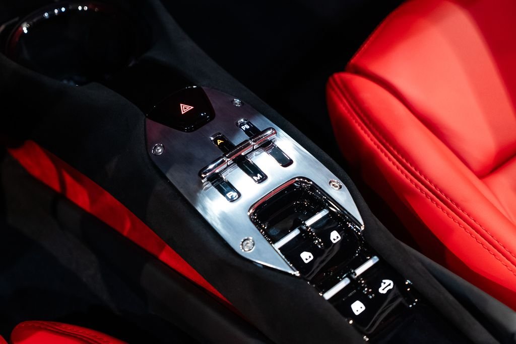 Certified Used 2025 Bianco Avus Ferrari  image 38