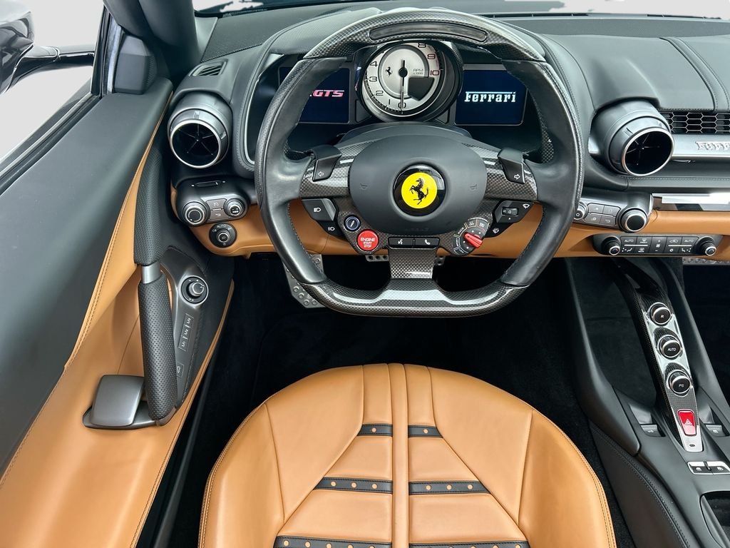 Used 2022 Grigio Silverstone Metallic Ferrari  image 18