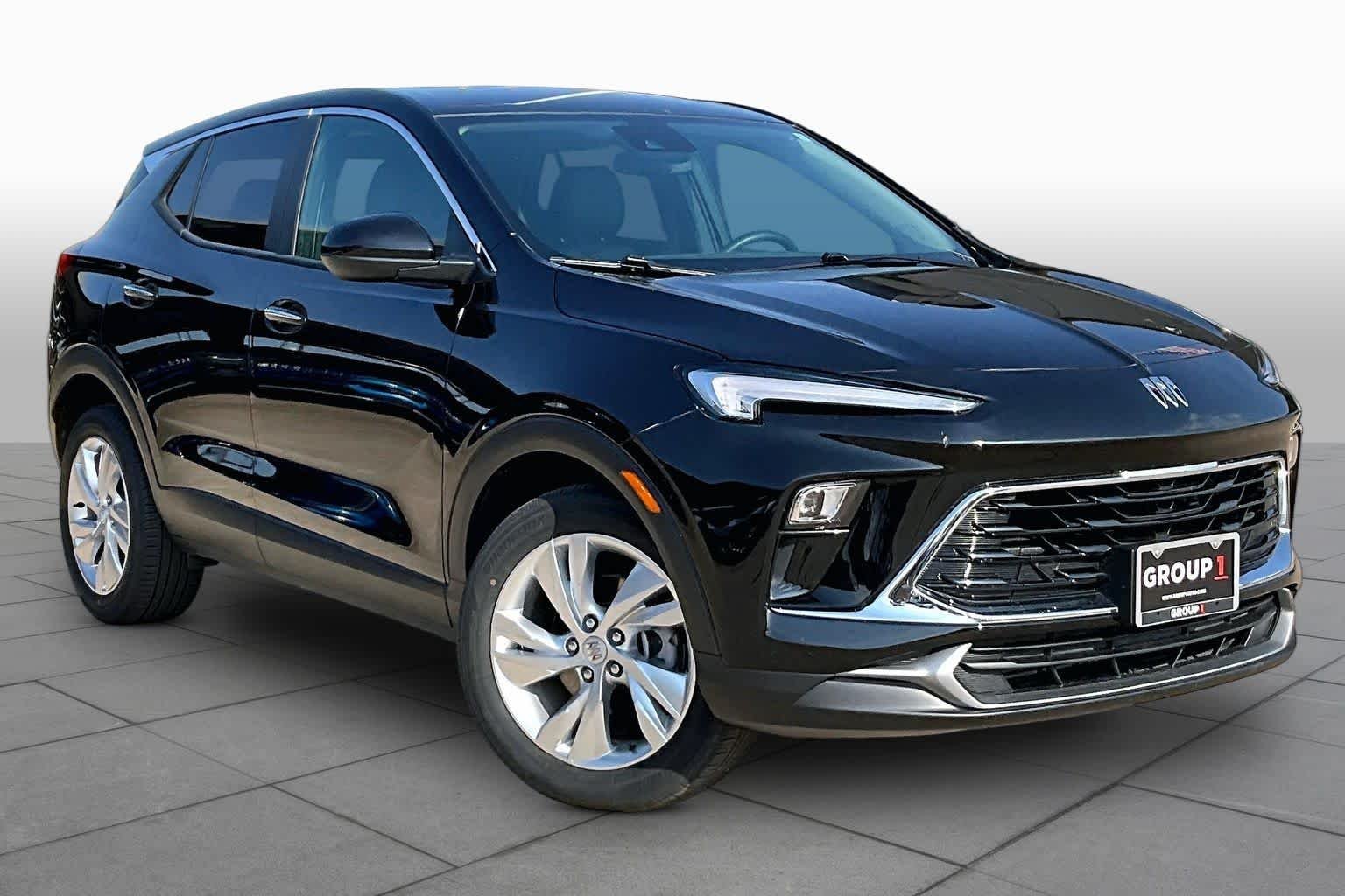 Used 2025 Ebony Twilight Metallic Buick Preferred image 2