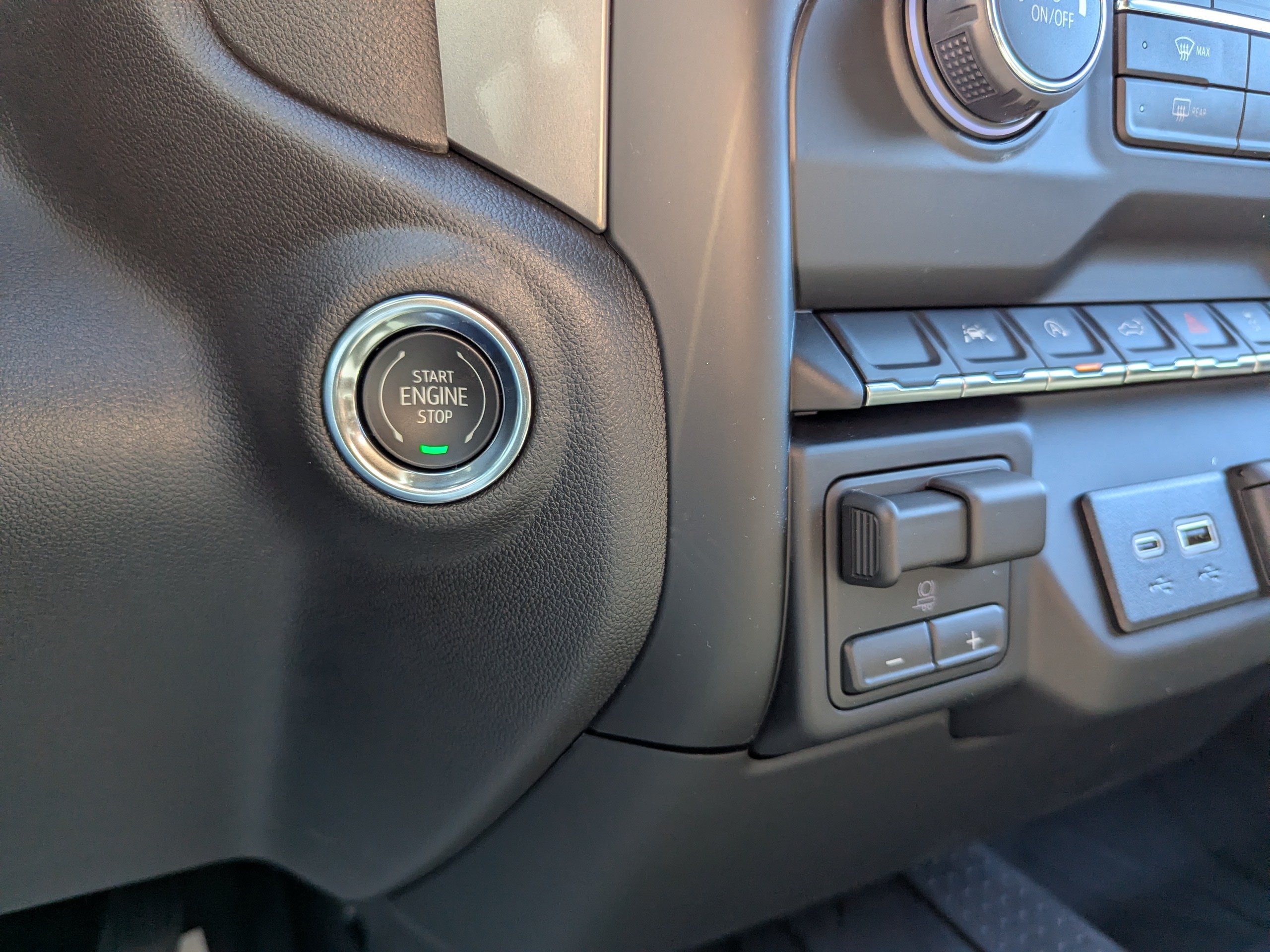 2026 Chevrolet Silverado 1500 Custom - Photo 16