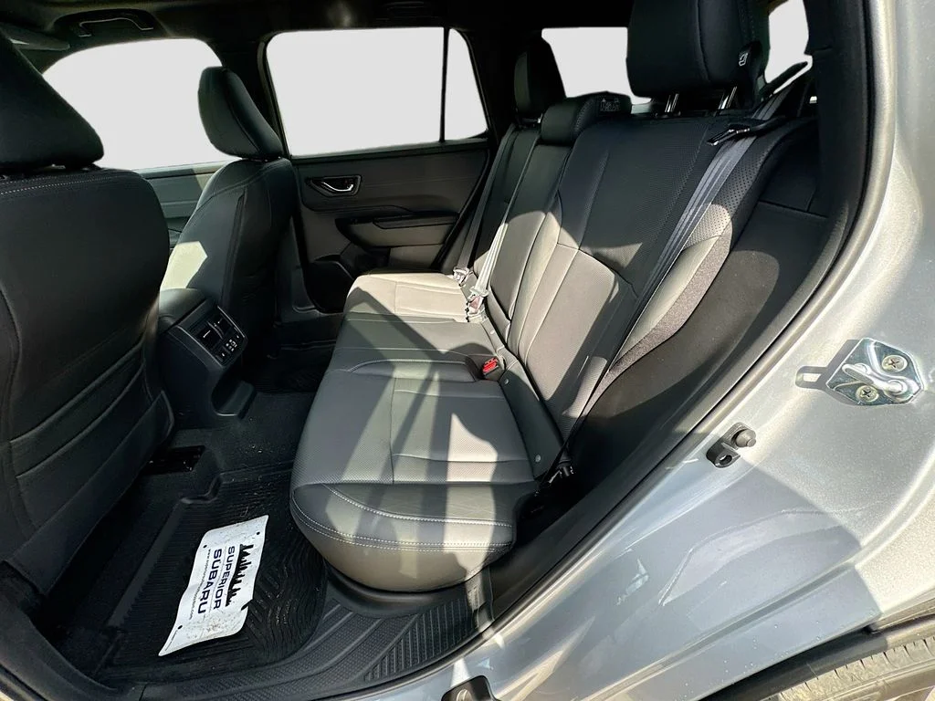 New 2026 ICE SILVER METALLIC Subaru Touring image 30