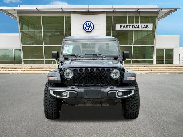 Used 2023 Black Jeep Sport S image 5