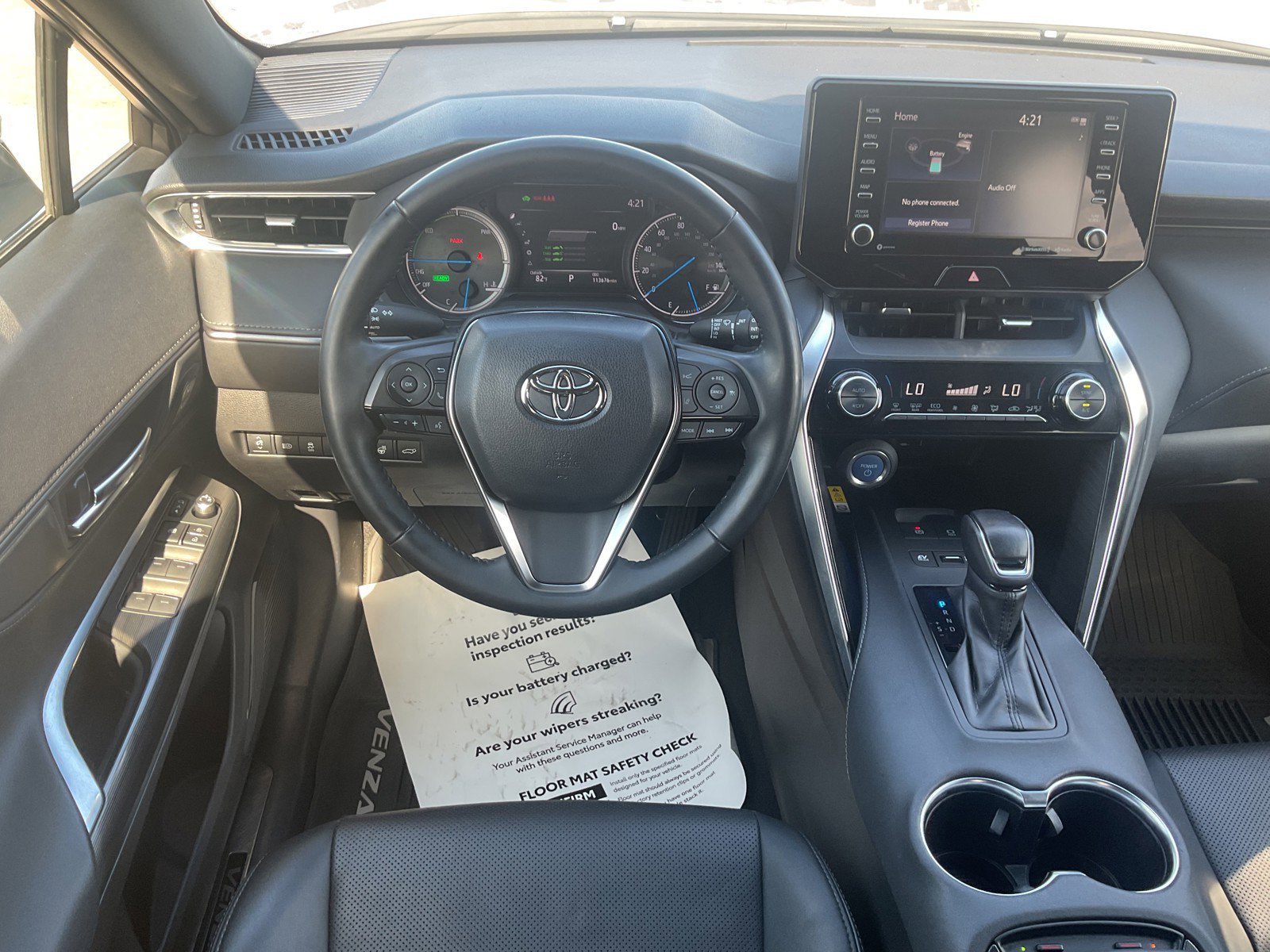 Used 2021 Titanium Toyota XLE image 19