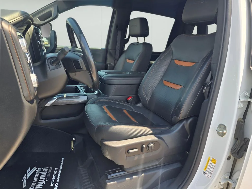 Used 2021 Summit White GMC AT4 image 11