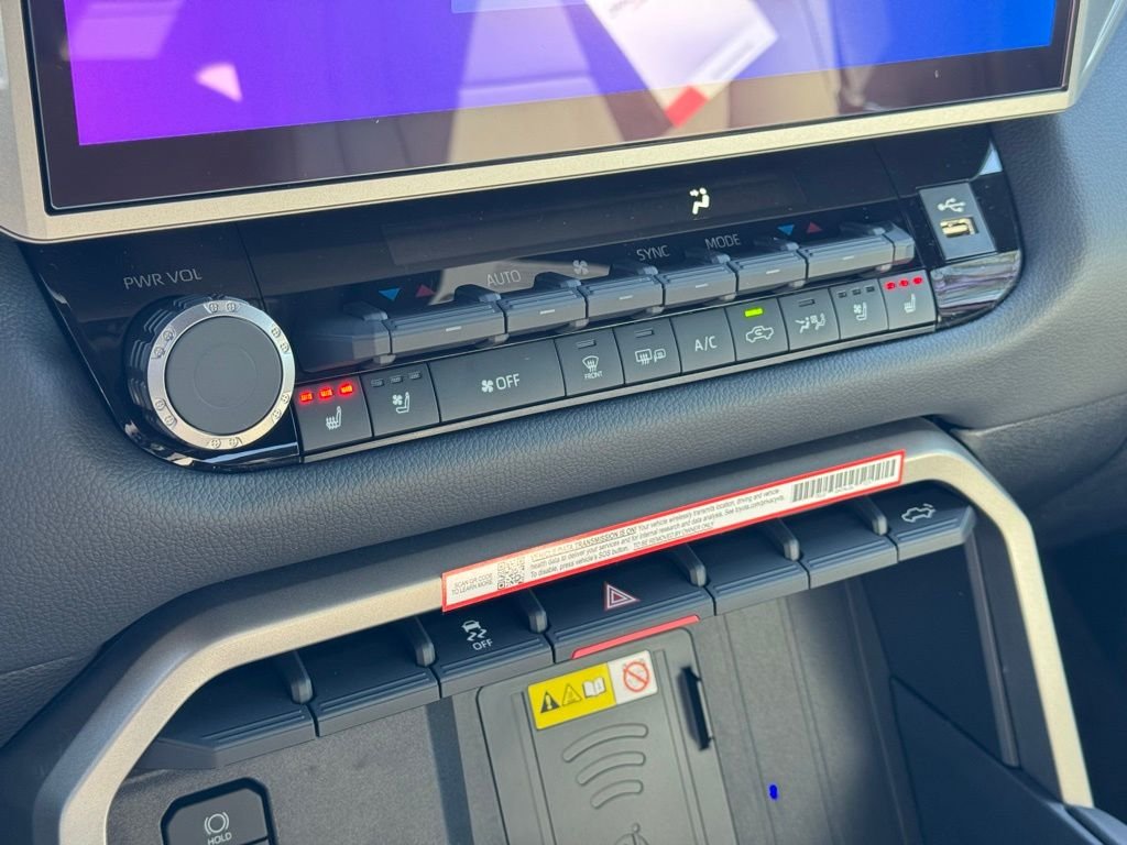 2026 Toyota Tundra Limited - Photo 24