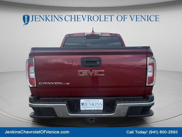 Used 2018 RED QUARTZ TINTCOAT GMC 4WD SLT image 6