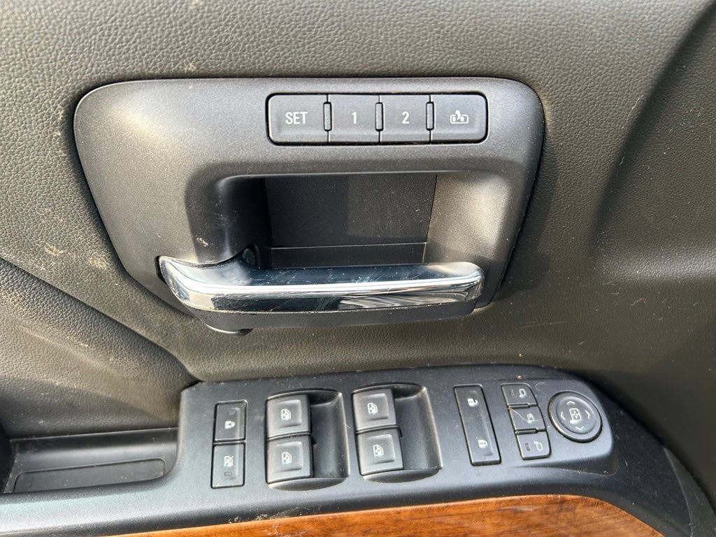 Used 2019 BLACK Chevrolet High Country image 15