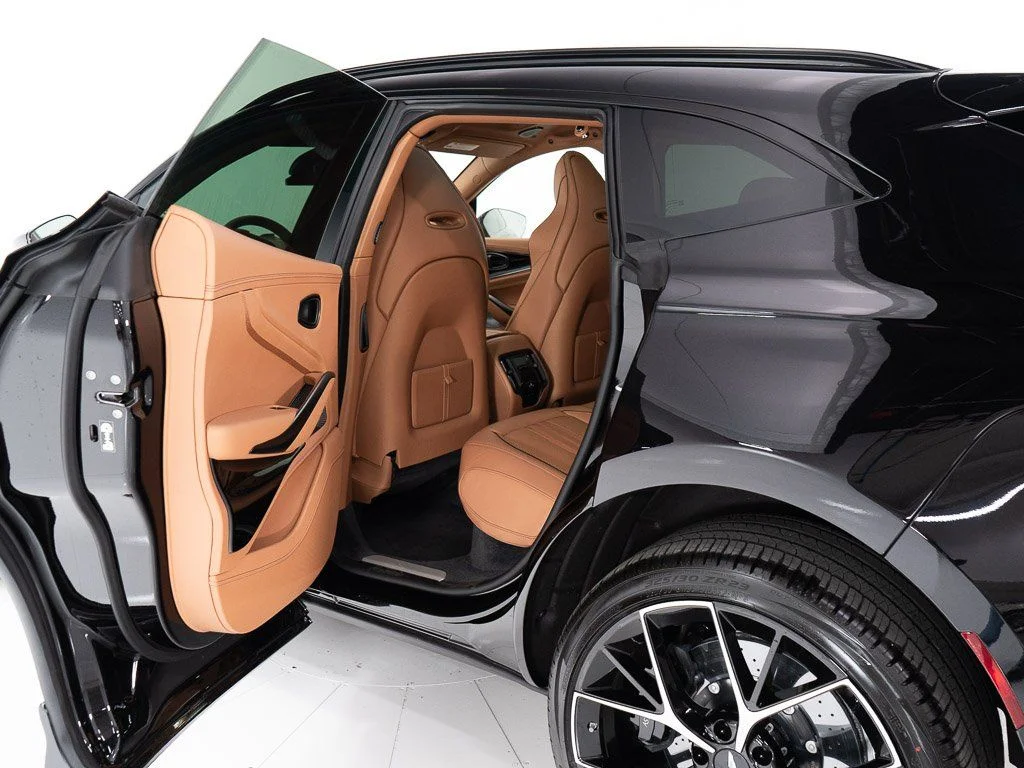 New 2026 Onyx Black Aston Martin 707 image 20