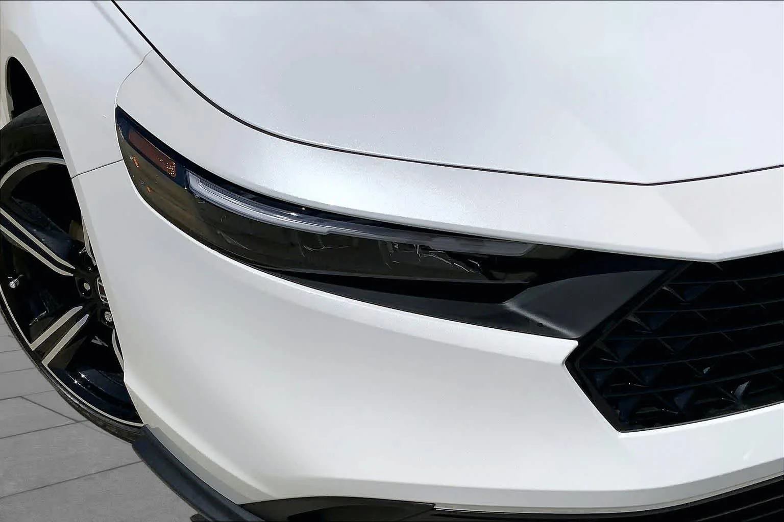 New 2026 Platinum White Pearl Honda Sport image 15