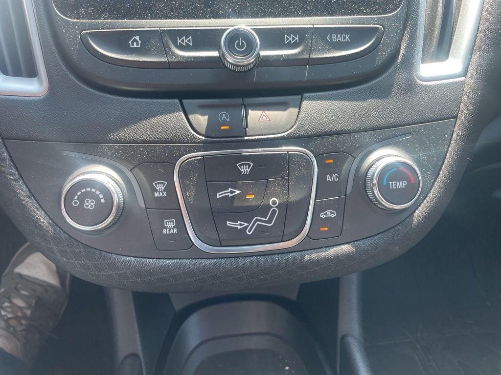 Used 2024 Gray Chevrolet RS image 5