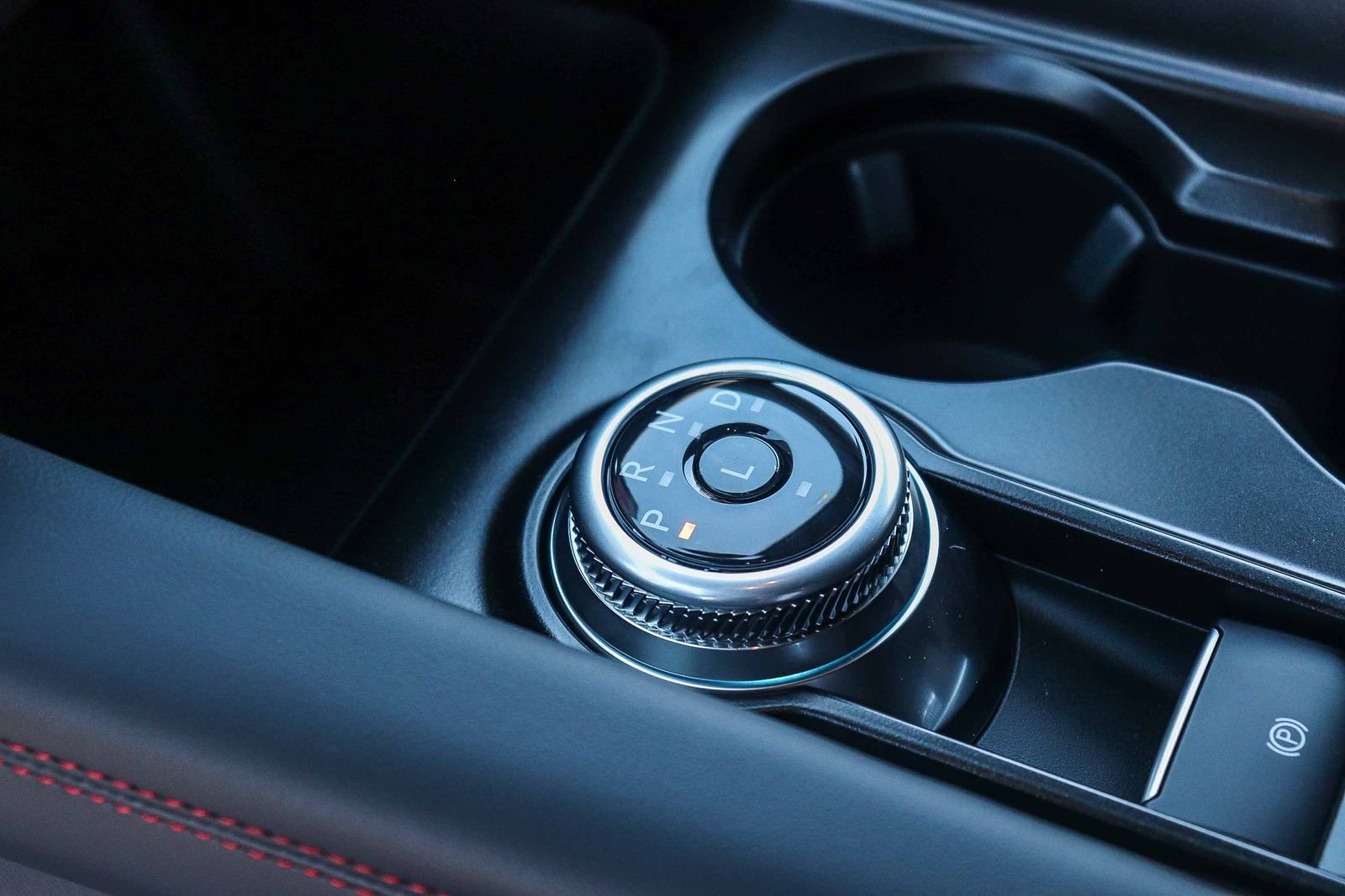 New 2026 Agate Black Metallic Ford ST-Line image 20