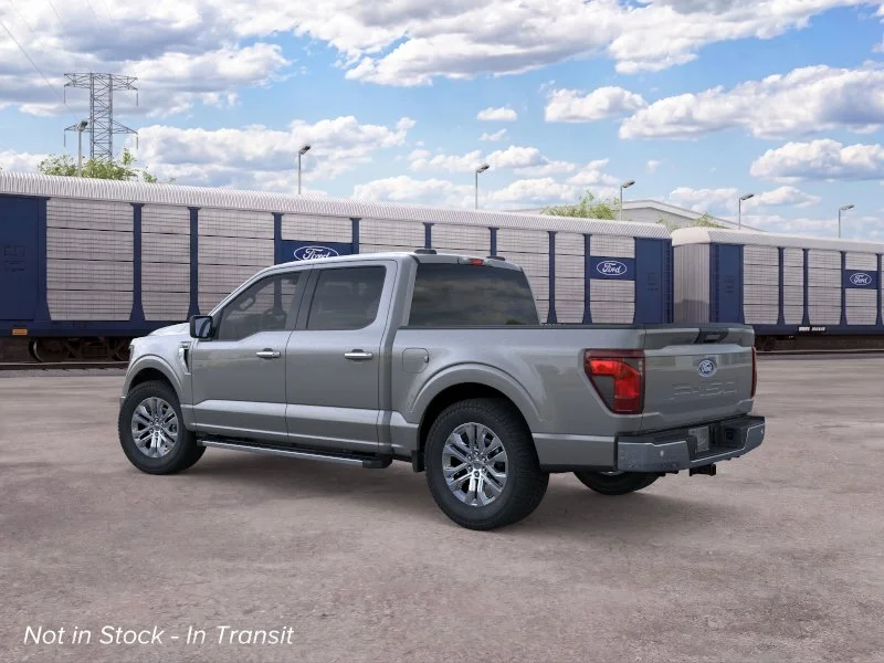 New 2026 Carbonized Gray Metallic Ford XLT image 4