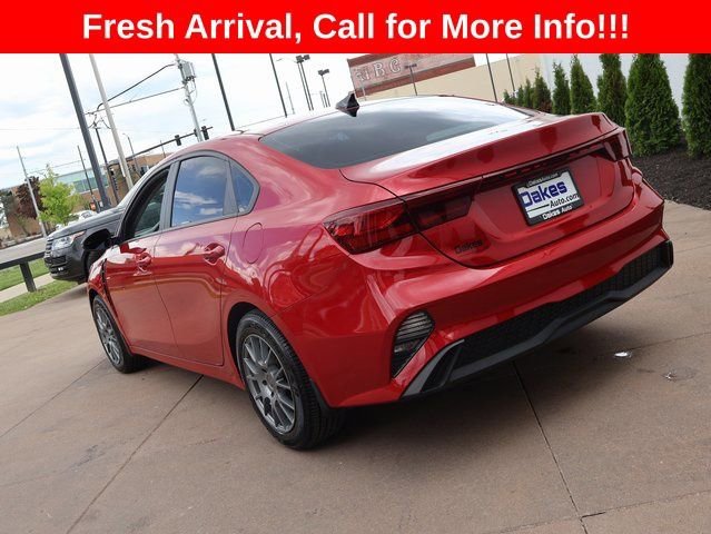 Used 2022  Kia LXS image 5