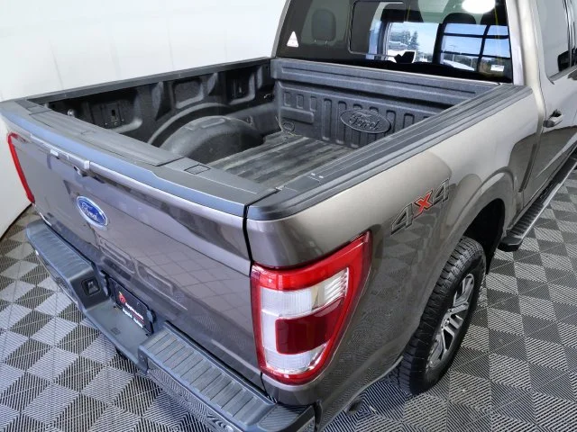 Used 2021 Gray Ford Lariat image 9