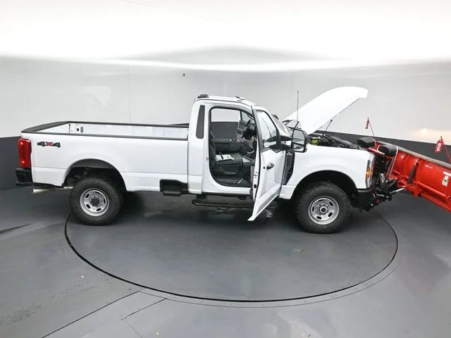New 2026 Oxford White Ford XL image 46