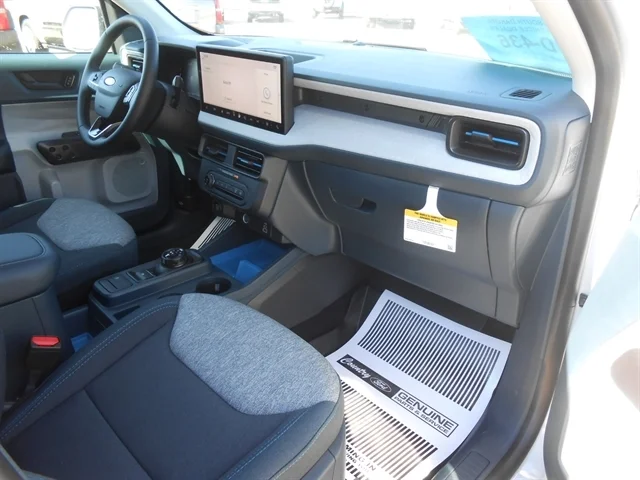 New 2026 Space White Metallic FORD XLT image 6
