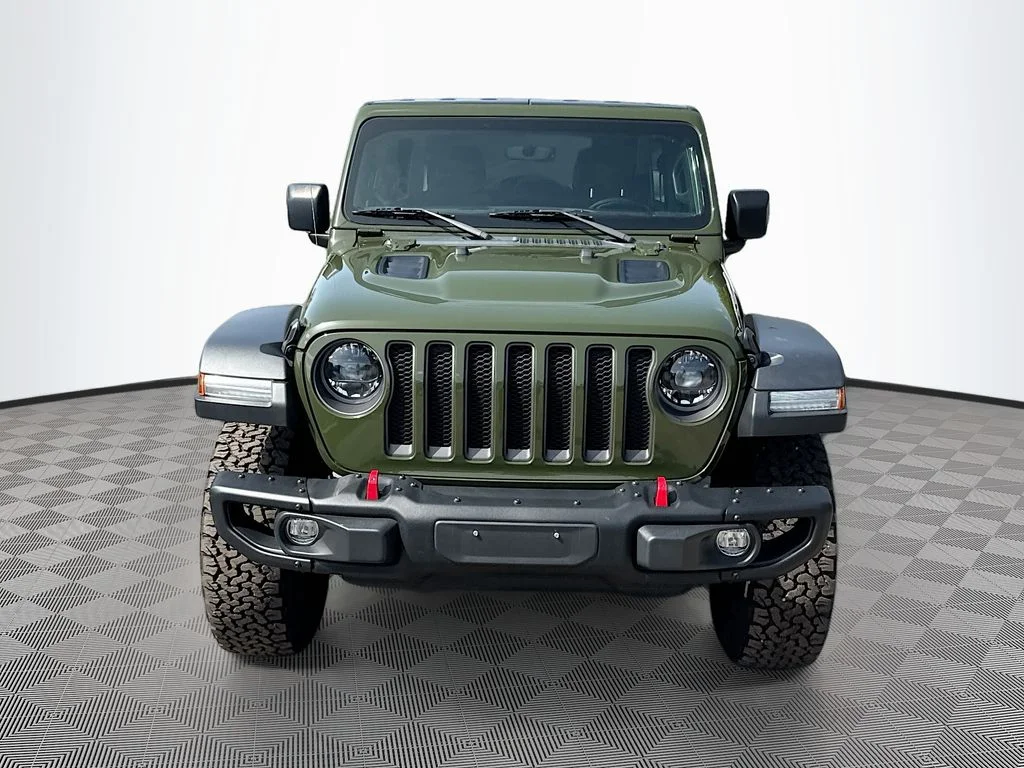 Used 2023 Green Jeep Rubicon image 2